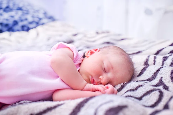 Newborn baby — Stock Photo, Image