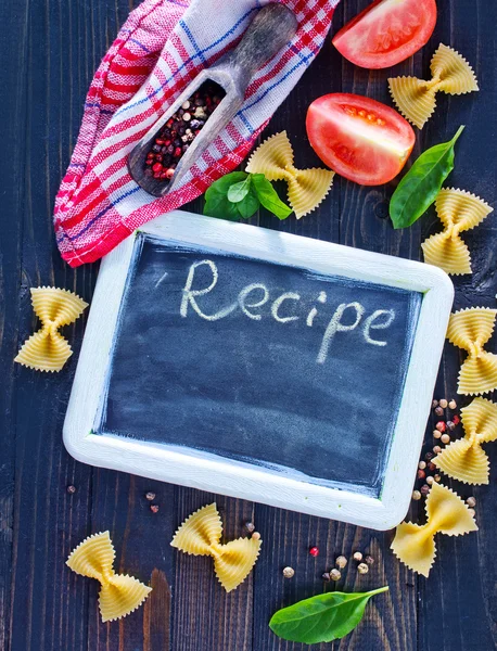 Macarrão e especiarias — Fotografia de Stock