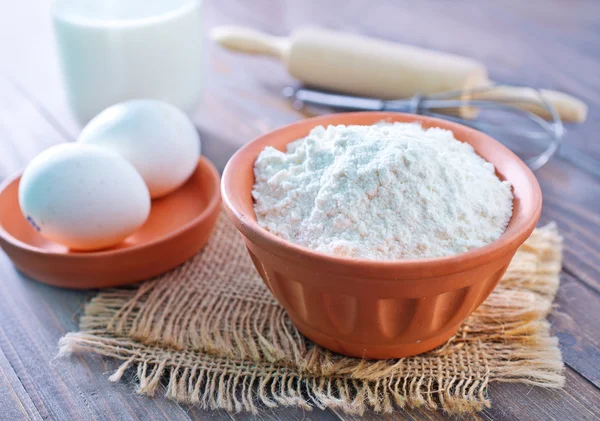 Ingredients for dough — Stock Photo, Image