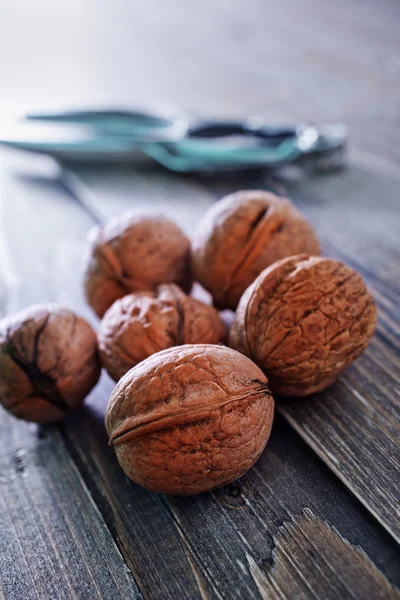 Bolacha de nozes e nozes — Fotografia de Stock