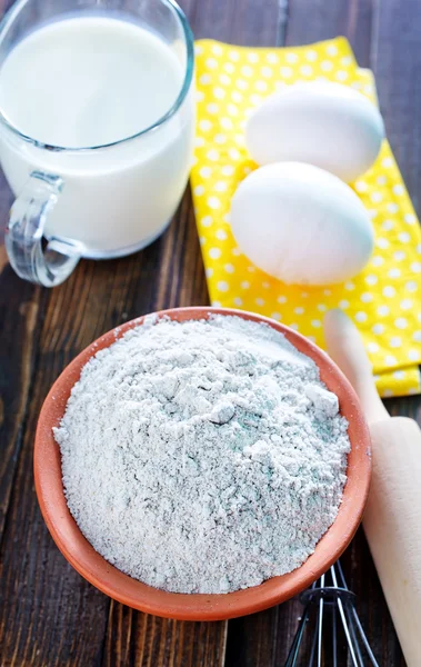 Ingredients for dough — Stock Photo, Image