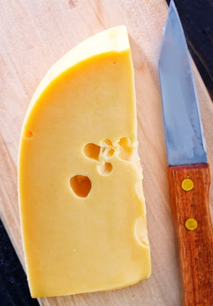 Cheese on board — Stock Photo, Image