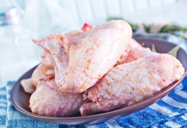 Raw chicken wings — Stock Photo, Image