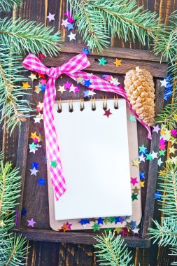 Not ve brunch Noel ağacının