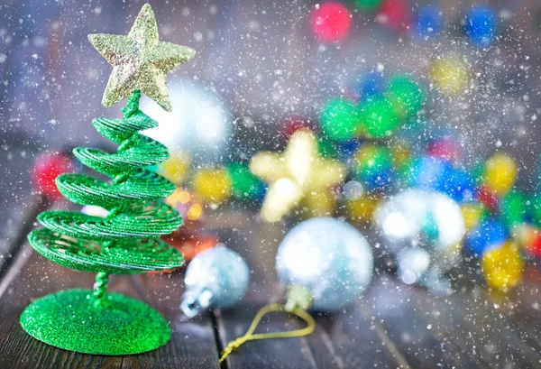 Decorações de hristmas em uma mesa — Fotografia de Stock