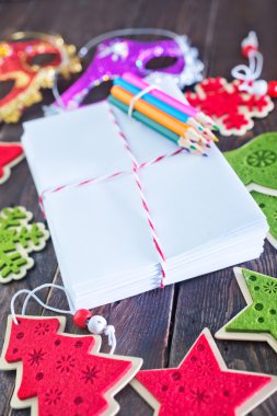 Zarflar ve Noel dekorasyon