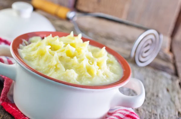 Mashed potato in bowl — Stock Photo, Image