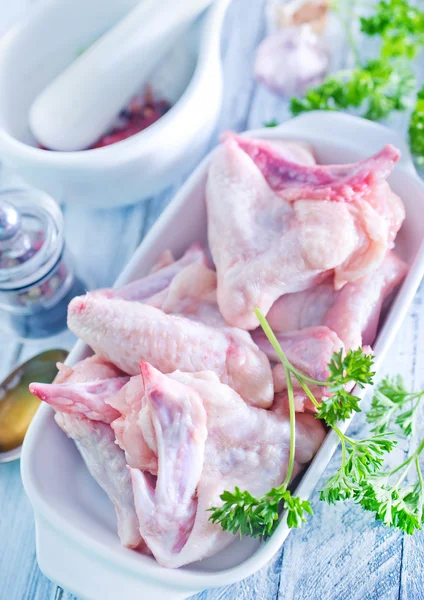 Raw chicken wings — Stock Photo, Image