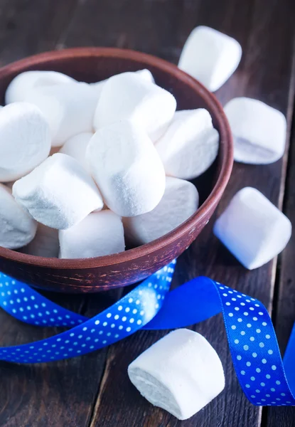 White marshmallows in the bowl — Stock Photo, Image