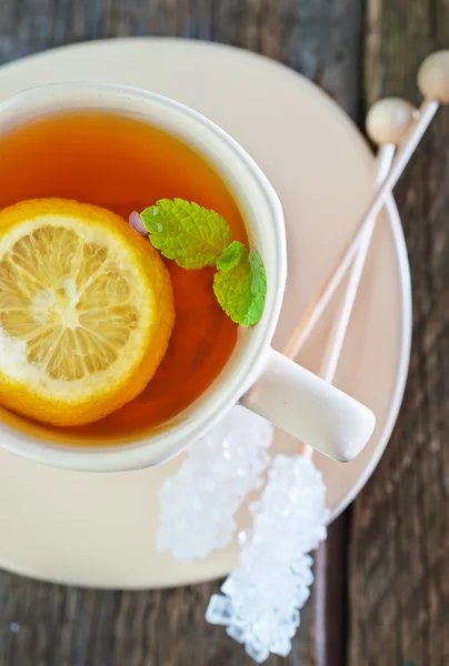 Fresh tea with mint — Stock Photo, Image