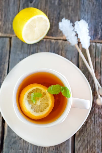 Fresh tea with mint — Stock Photo, Image