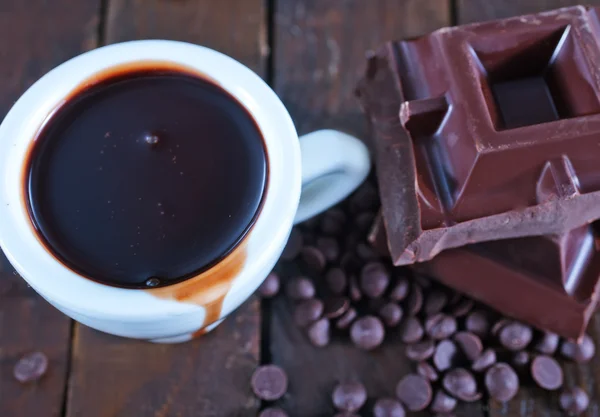 Varm choklad i cupen — Stockfoto