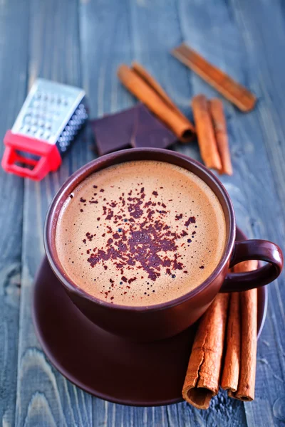 Cocoa drink in cup — Stock Photo, Image