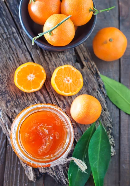 Tangerine jam in bank — Stock Photo, Image