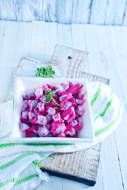Kasede pancar salatası