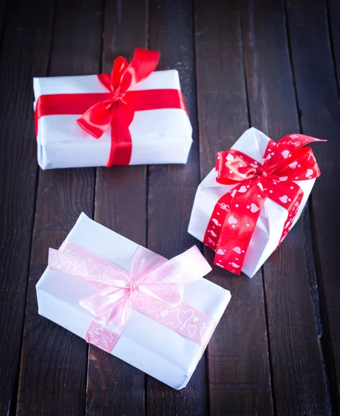 Scatole regalo con nastro — Foto Stock