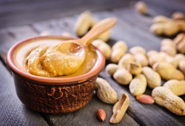 Kase fıstık ezmesi