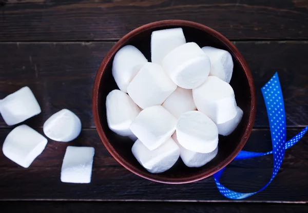 White marshmallows in the bowl — Stock Photo, Image