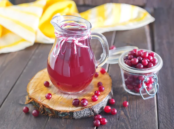 Arándano en tazón y jugo —  Fotos de Stock