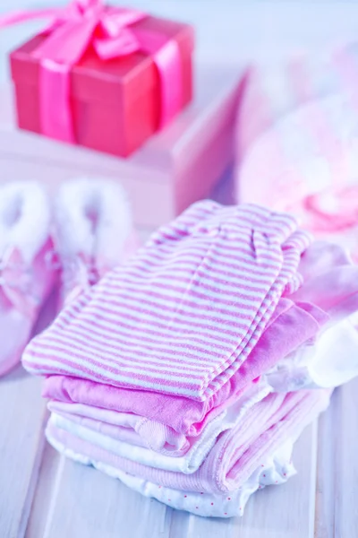 De kleren van de baby voor meisje — Stockfoto