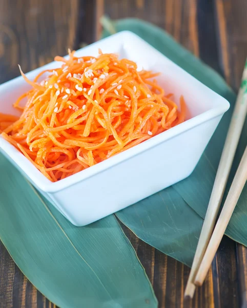 Tasty carrot in bowl — Stock Photo, Image