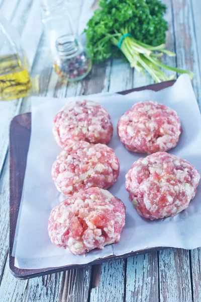 Boulettes de viande sur assiette — Photo