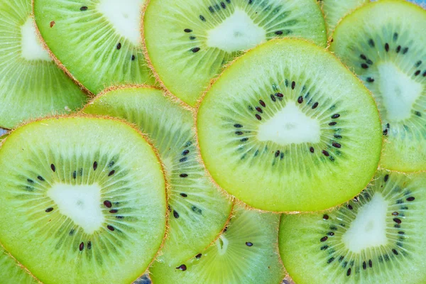 Verse kiwi — Stockfoto