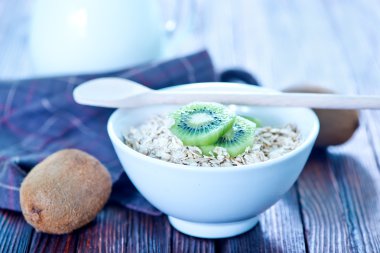 Çiğ yulaf gevreği