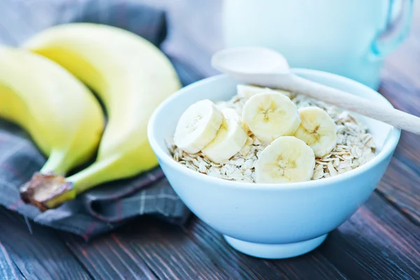 Raw oat flakes — Stock Photo, Image