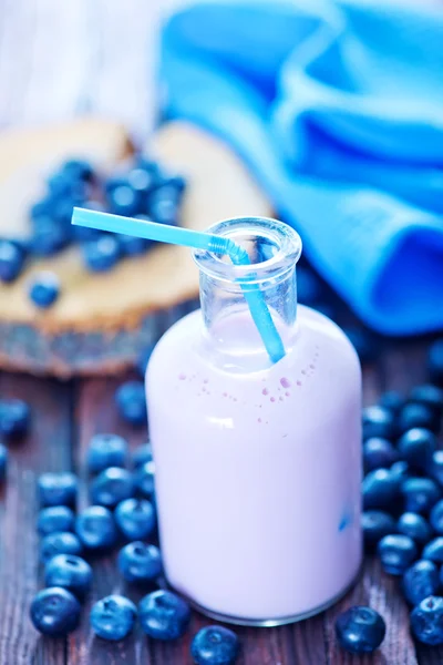 新鲜的蓝莓饮料 — 图库照片