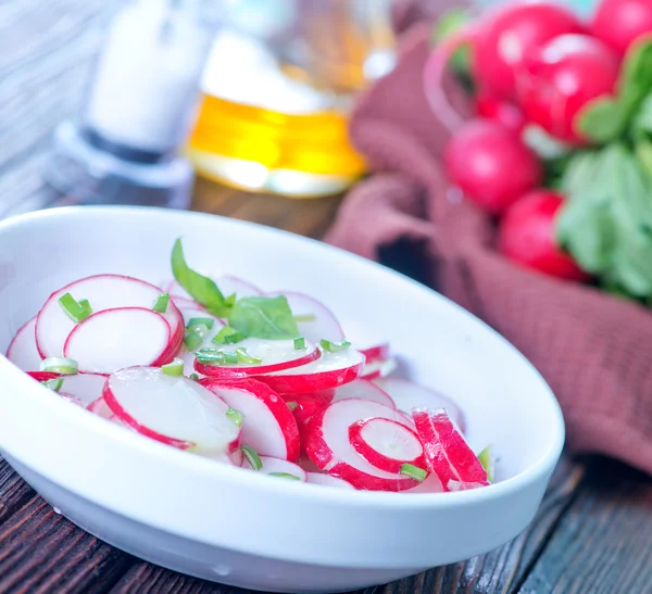 Radish salad on plate — Stock Photo, Image