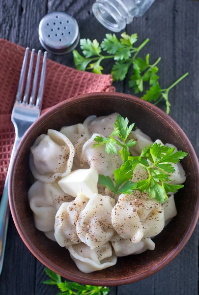 Tasty pelmen in bowl — Stock Photo, Image