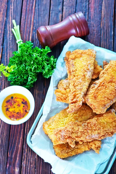 Fried fish on tray — Stock Photo, Image