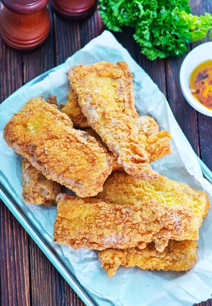 Fried fish on tray — Stock Photo, Image