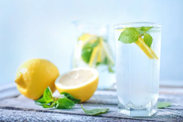 Fresh lemonad in glass — Stock Photo, Image