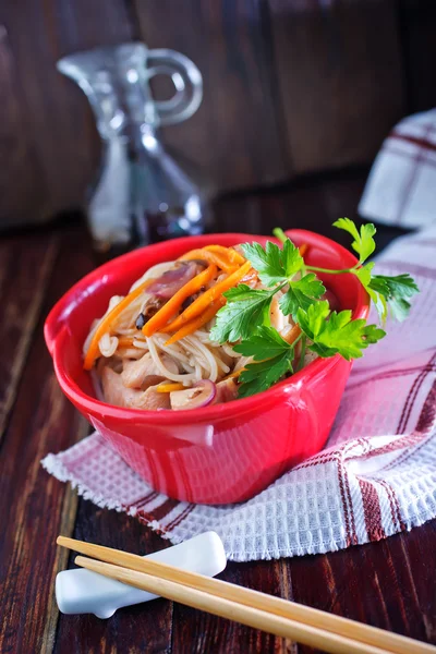 Rice noodles with meat — Stock Photo, Image