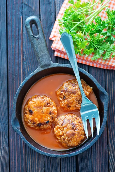 Meatballs with tomato sauce and spices — Stock Photo, Image