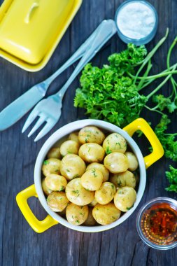 Kasede haşlanmış patates.