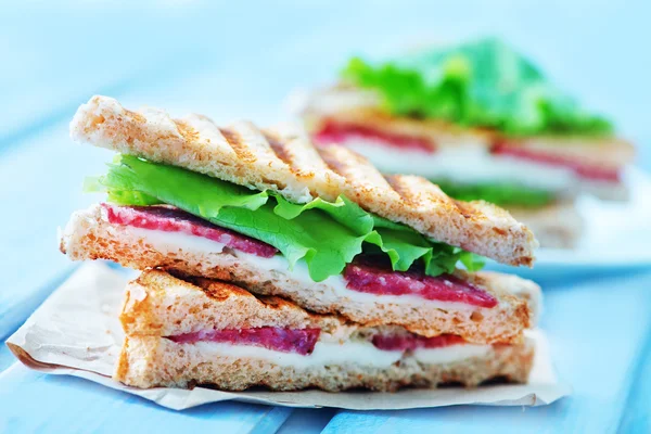 Sandwiches with cheese and ham — Stock Photo, Image