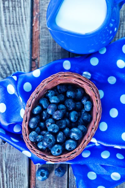 Fresh blueberry in basket — Stock Photo, Image