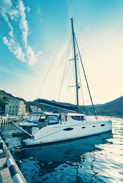 Tekneler ve yatlar Port