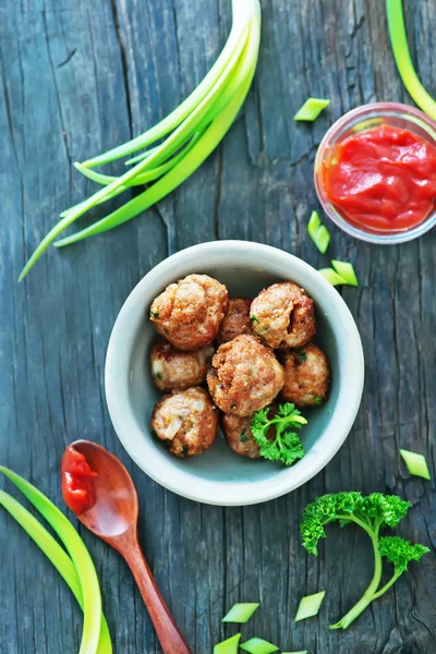 Fried meat balls in the bowl — Stock Photo, Image