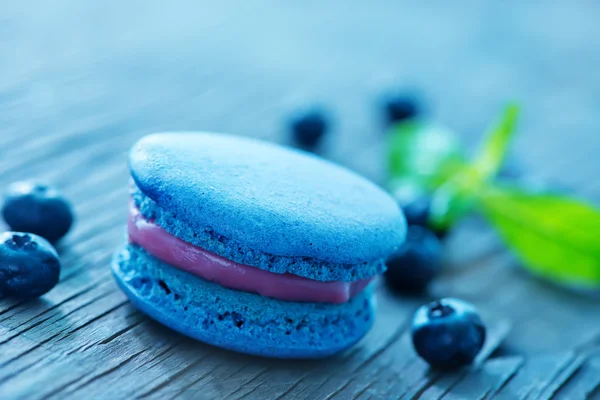 Macarrones y bayas de arándanos — Foto de Stock