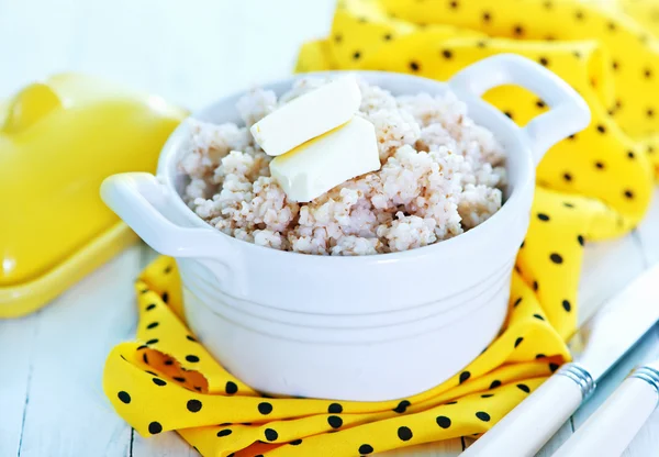 Porridge bollito con burro — Foto Stock