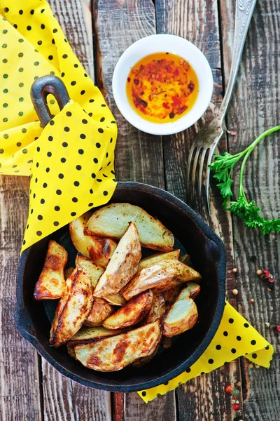 Patata fritta in padella — Foto Stock