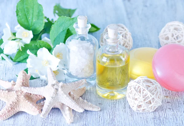 White soap and towels — Stock Photo, Image