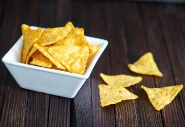 Beyaz kase cips