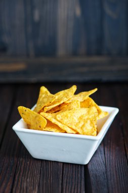 Beyaz kase cips