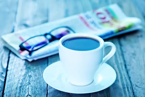 Koffie in witte kop — Stockfoto