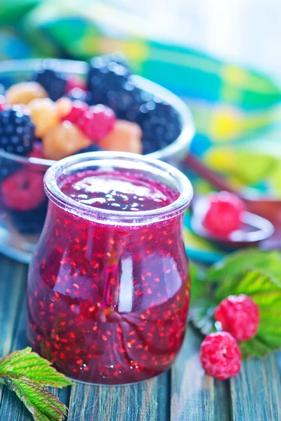 Beeren und Marmelade — Stockfoto